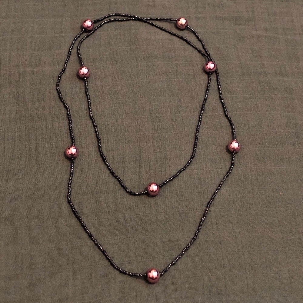 Elegant Blue and Purple Beaded Necklace